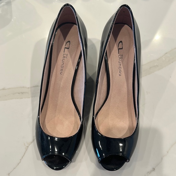 CL by Laundry Shoes - CL by Laundry Black Glossy Heels